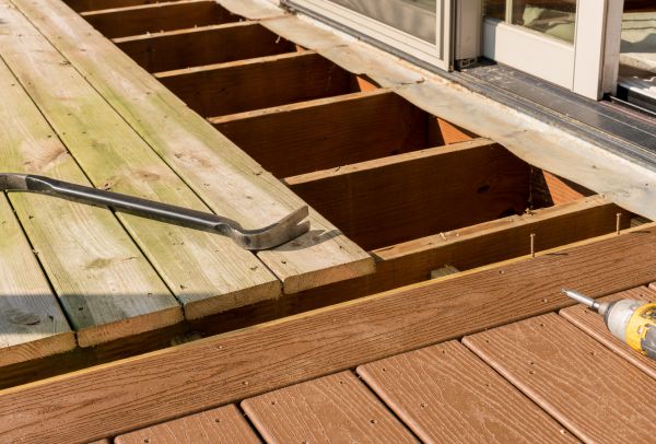 Cost of Old Deck Repair in Lapeer