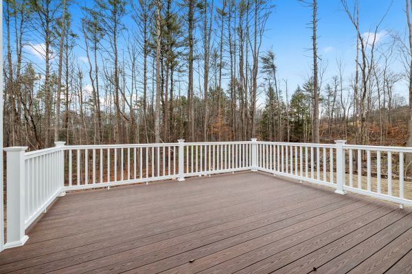 Cost of Deck Rail Repair in Lapeer